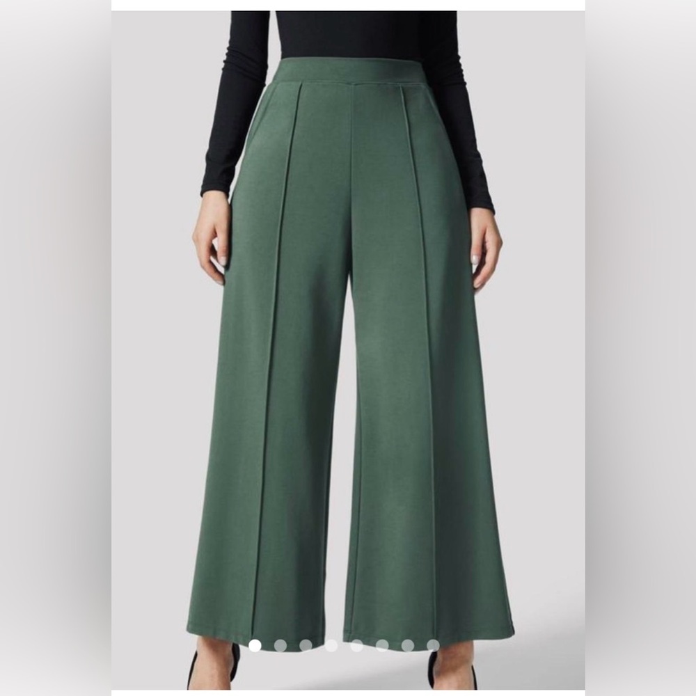 Halara wide leg trouser olive green size small